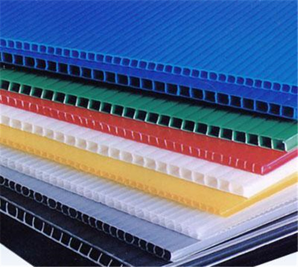 新乡市hjc黄金城塑胶中空板的优势介绍