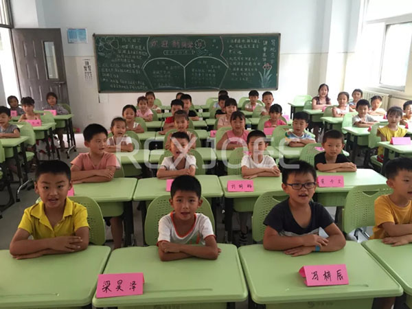  不合格课桌椅会有什么：?