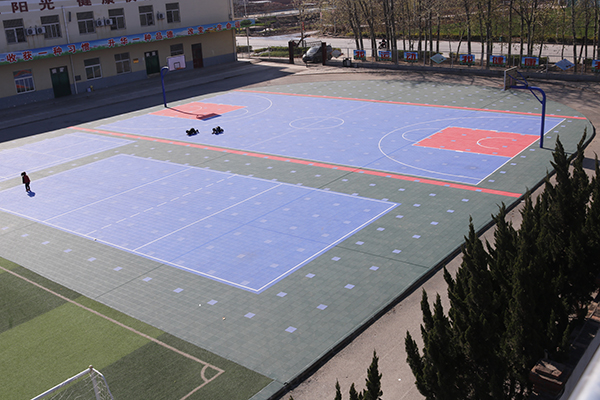 悬浮拼装地板价格