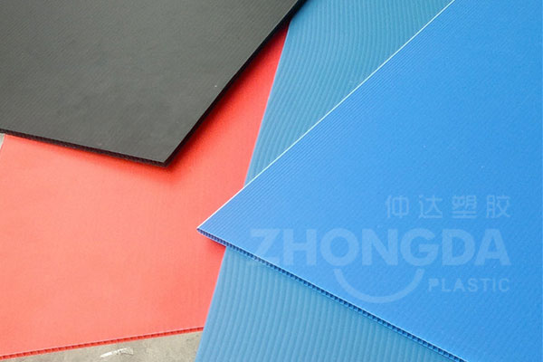 中空板瓶托的用途及优点是什么？